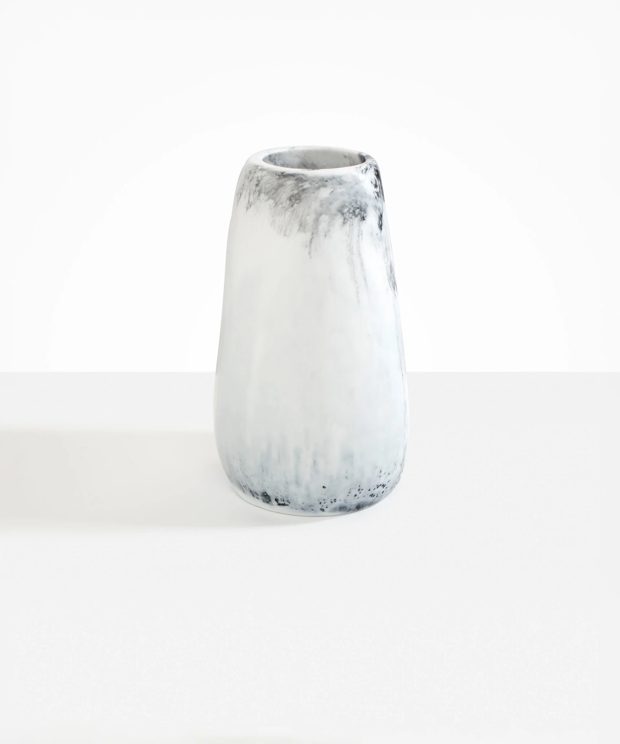 Grand Pebble Vase - Image 13