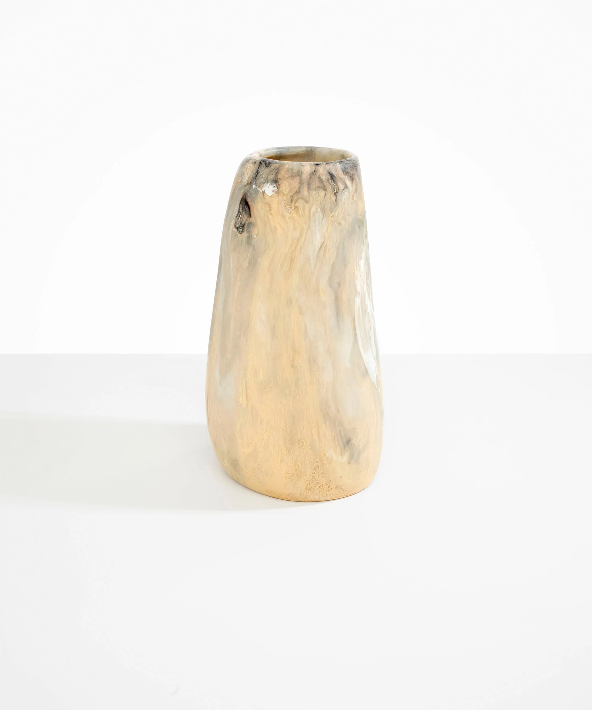 Grand Pebble Vase - Image 23