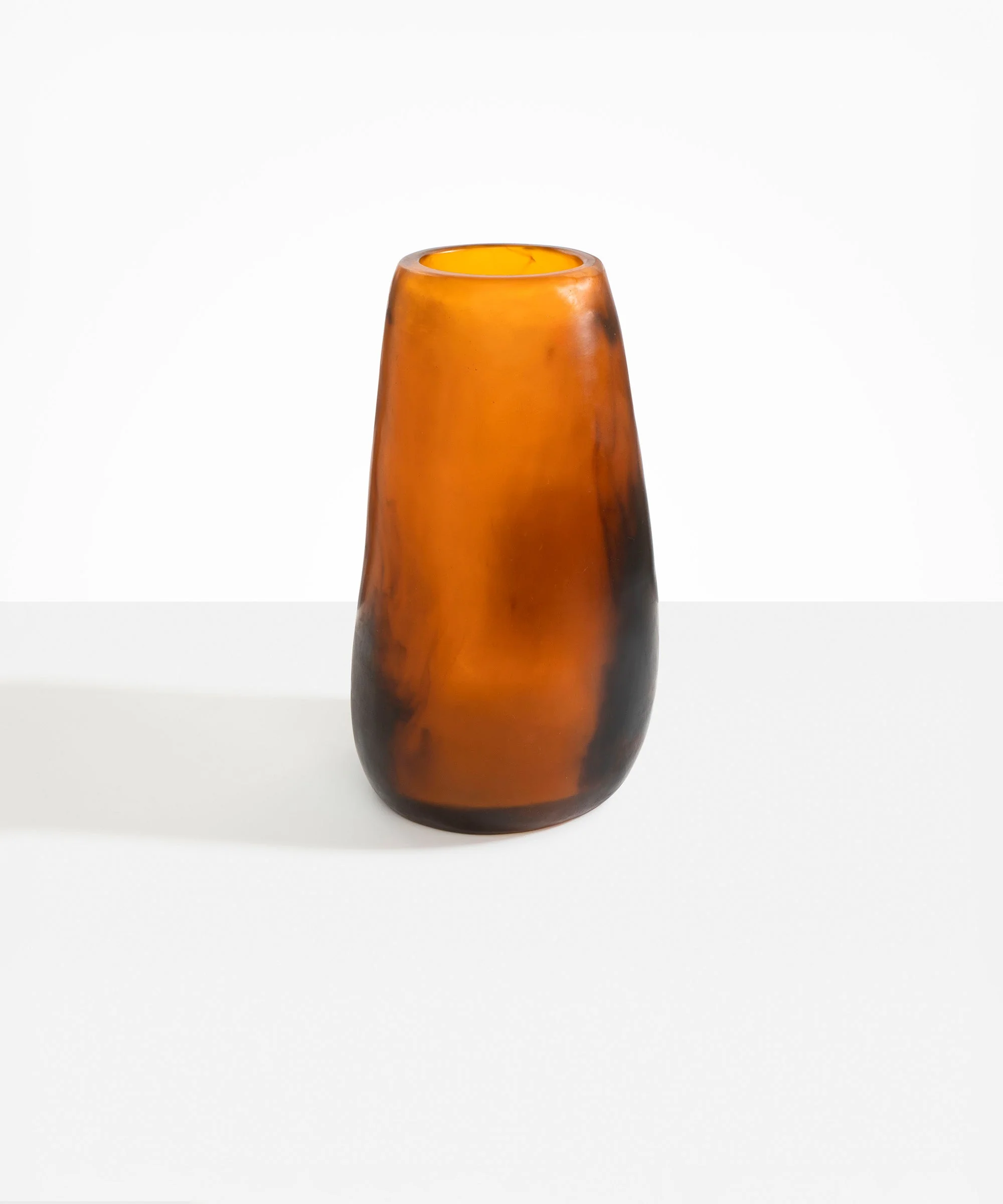 Grand Pebble Vase - Image 33
