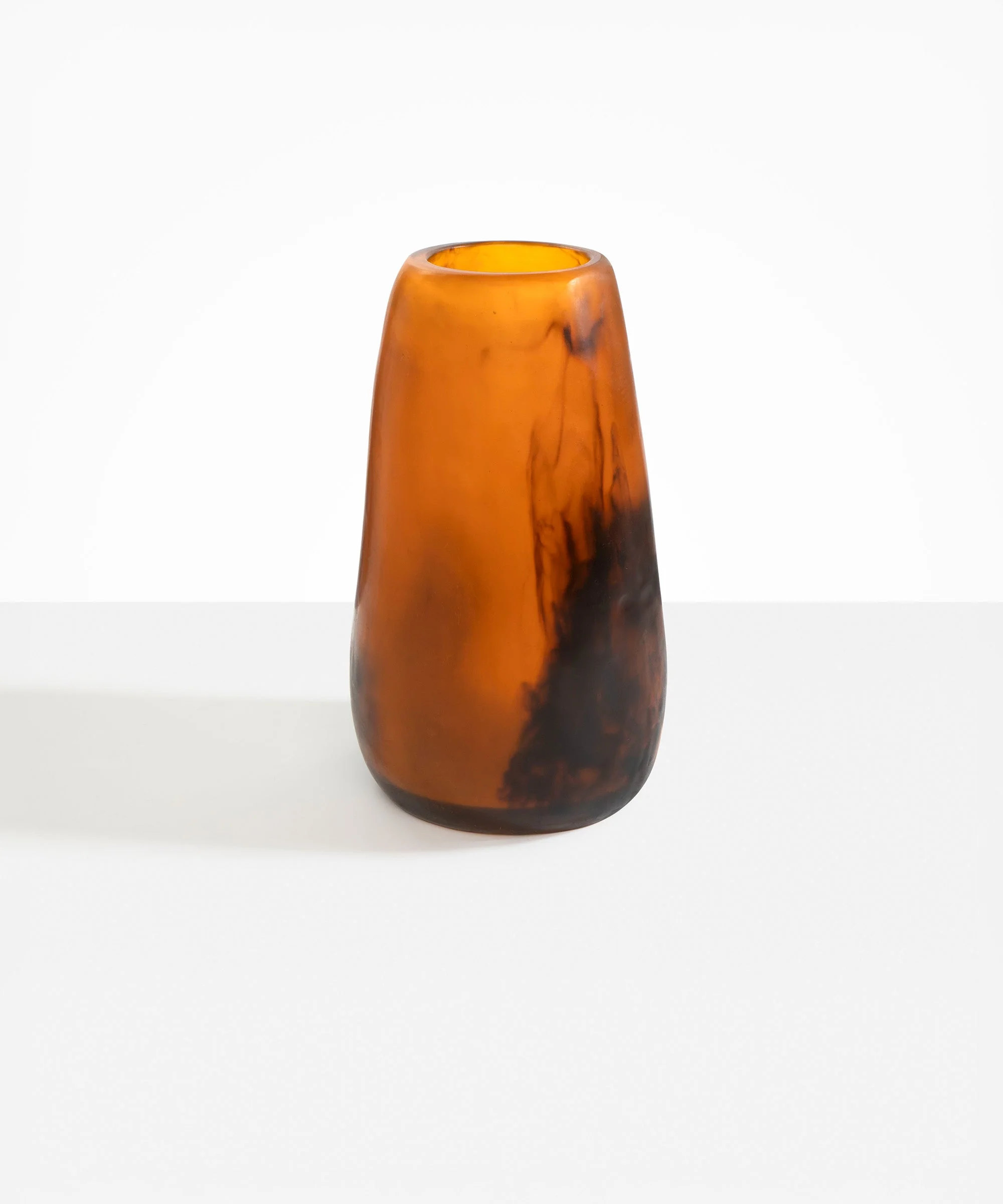 Grand Pebble Vase - Image 34