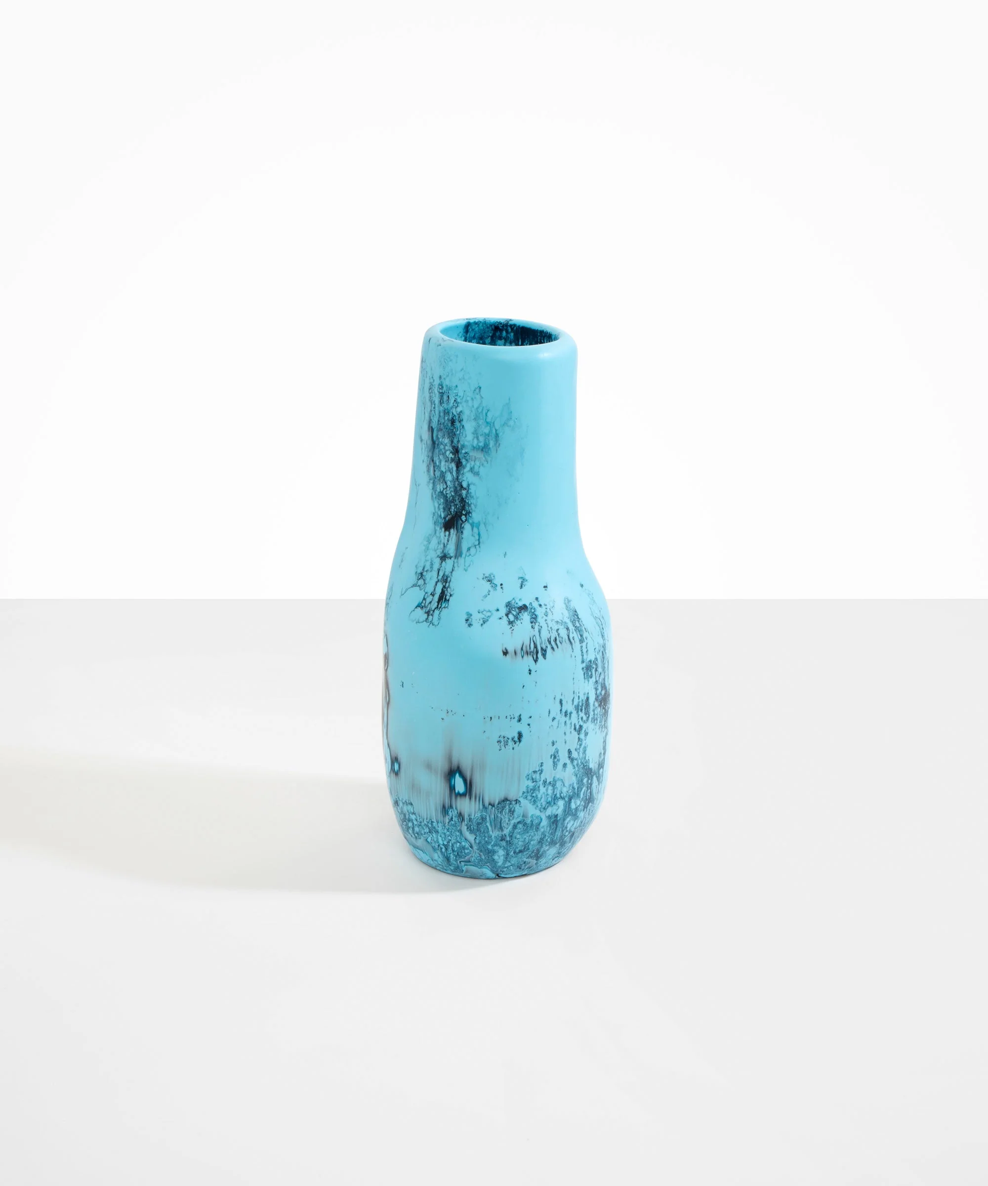 Medium Studio Vase - Image 14