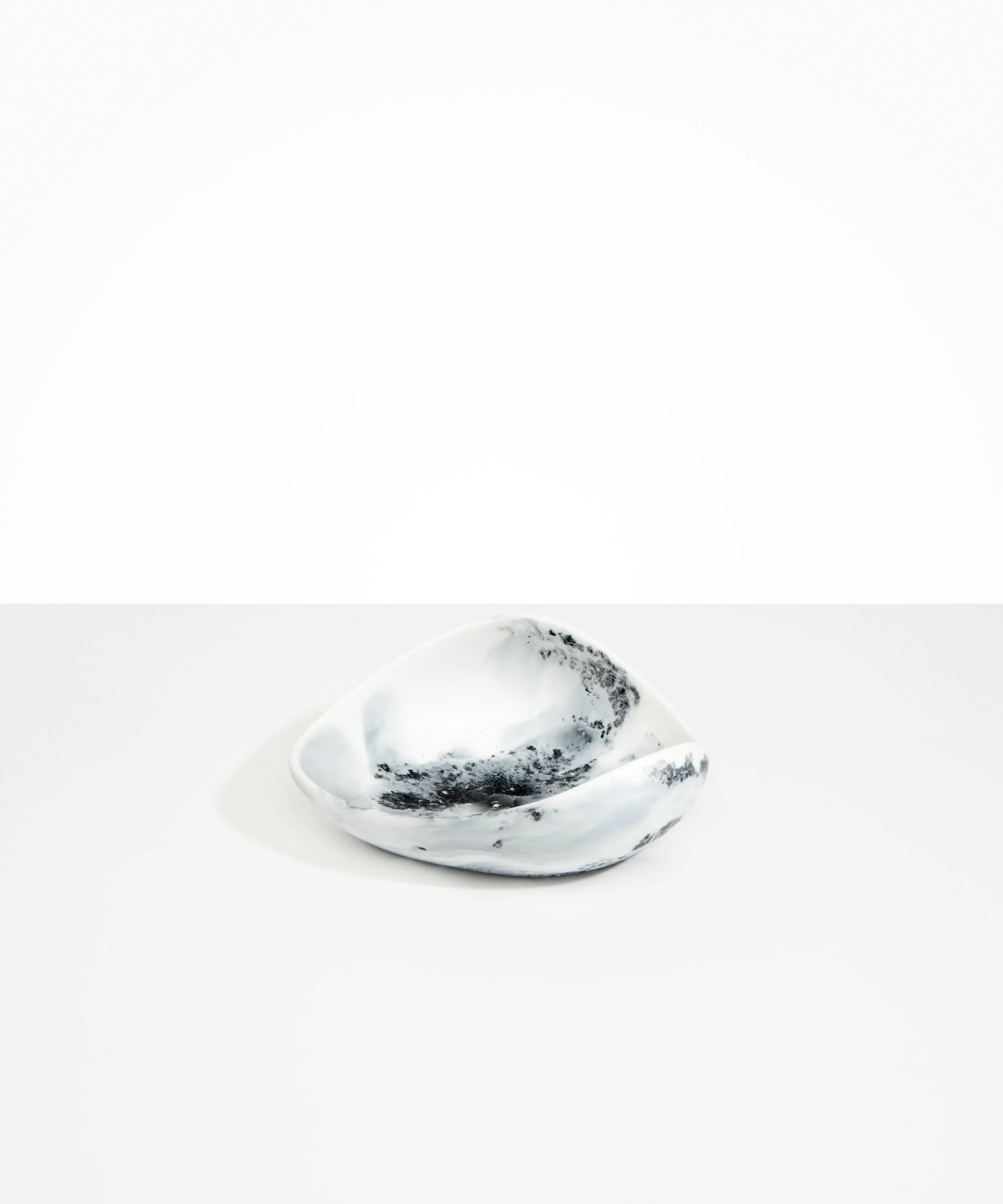 Small Leaf Bowl - Image 45