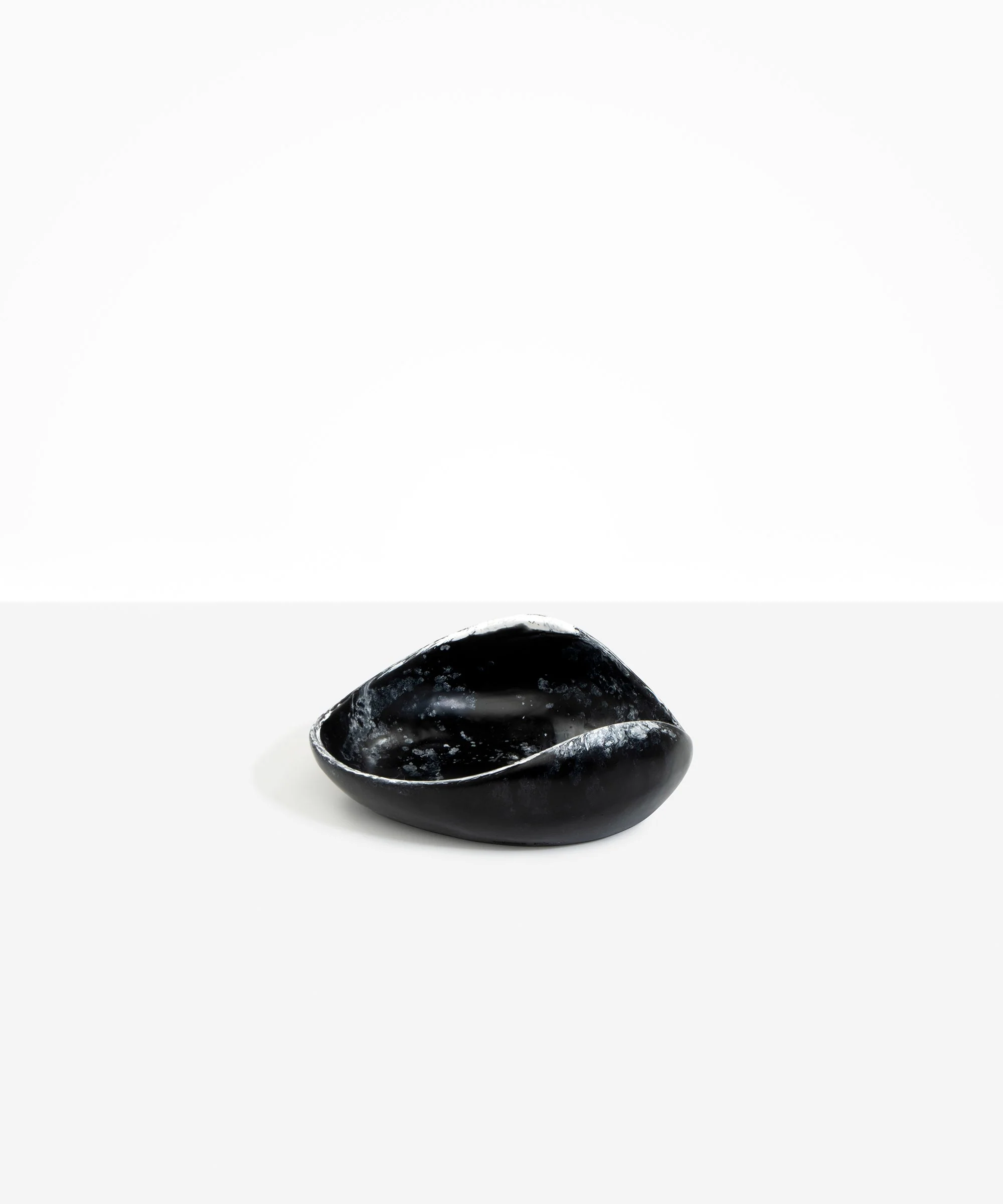 Small Leaf Bowl - Image 55