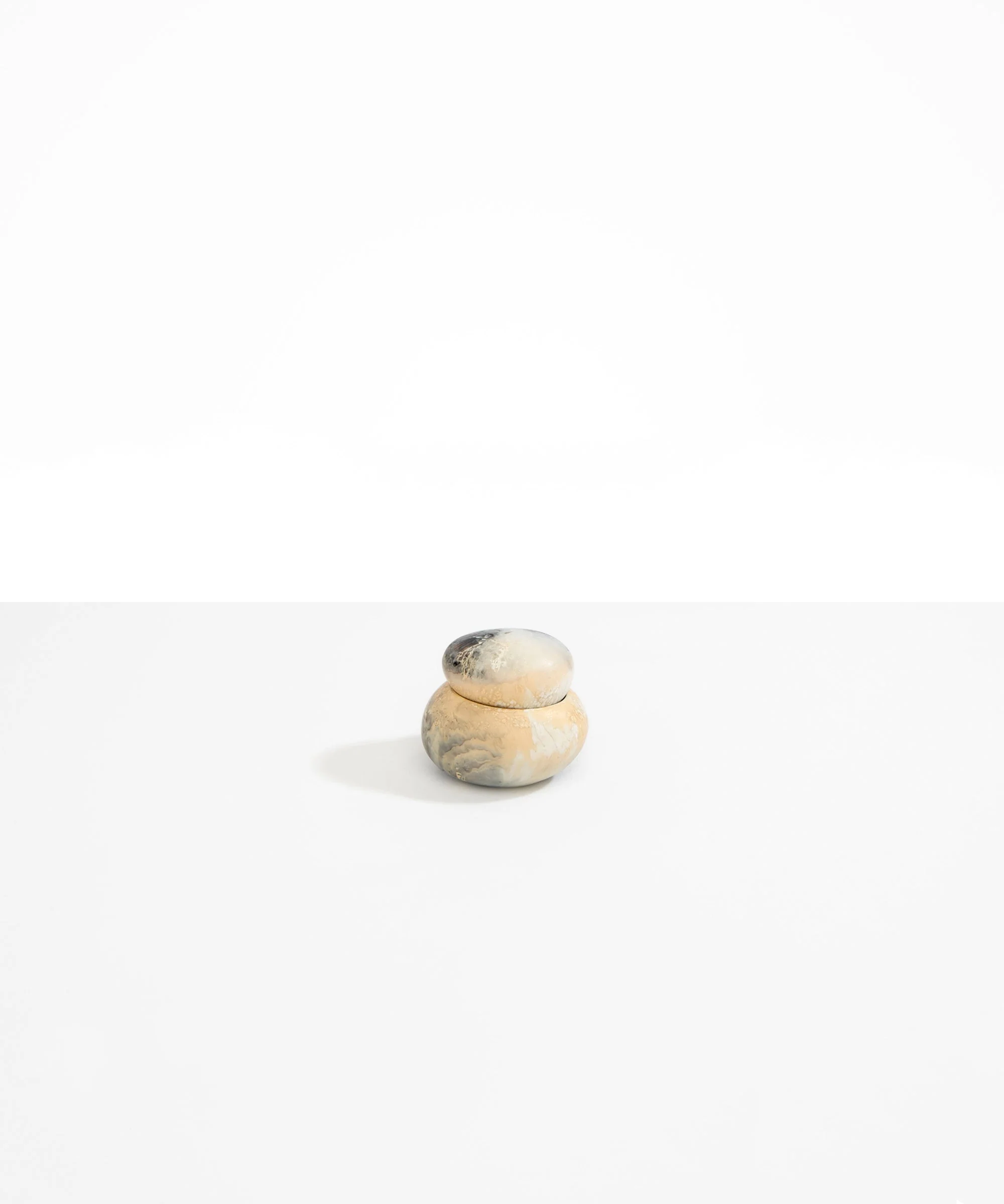Small Pebble Jar - Image 25