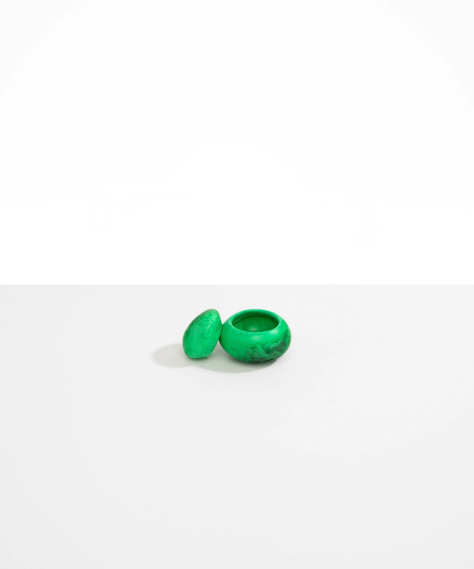 Small Pebble Jar - Image 32