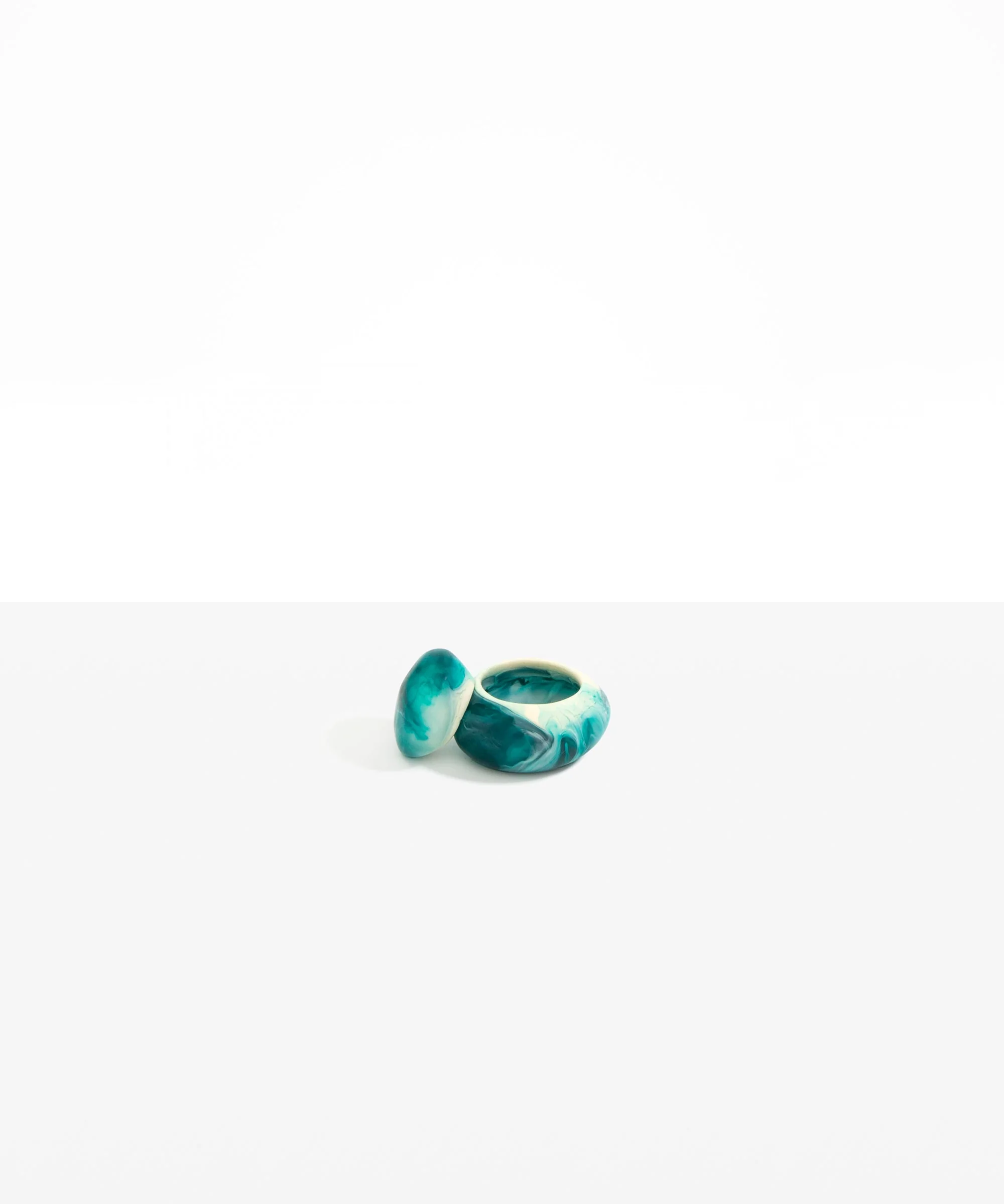 Small Pebble Jar - Image 38