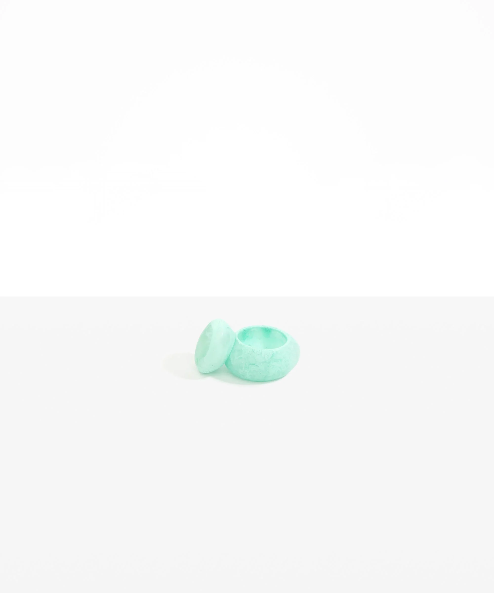 Small Pebble Jar - Image 40