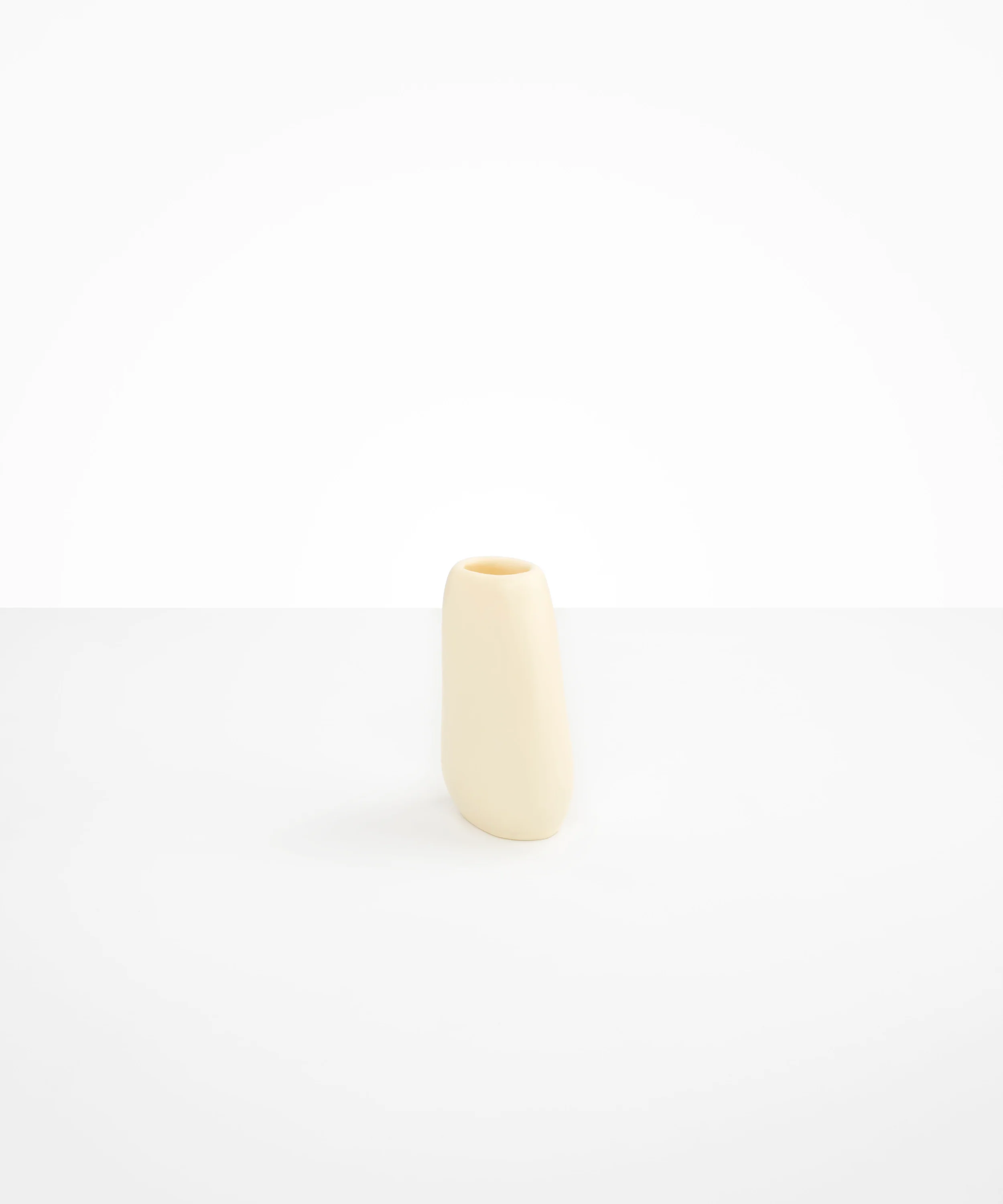 Small Pebble Vase - Image 12