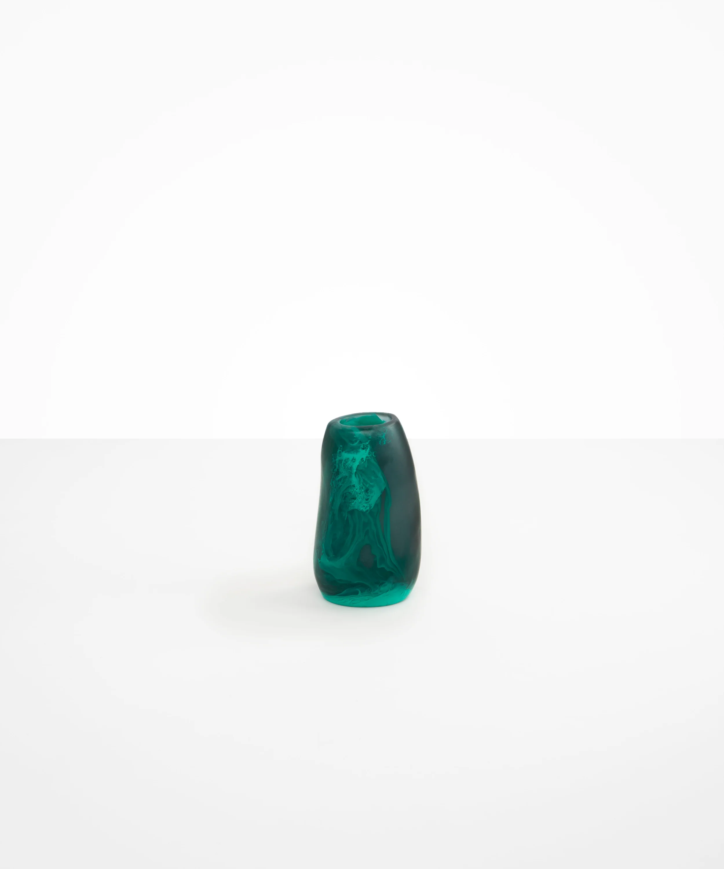 Small Pebble Vase - Image 27