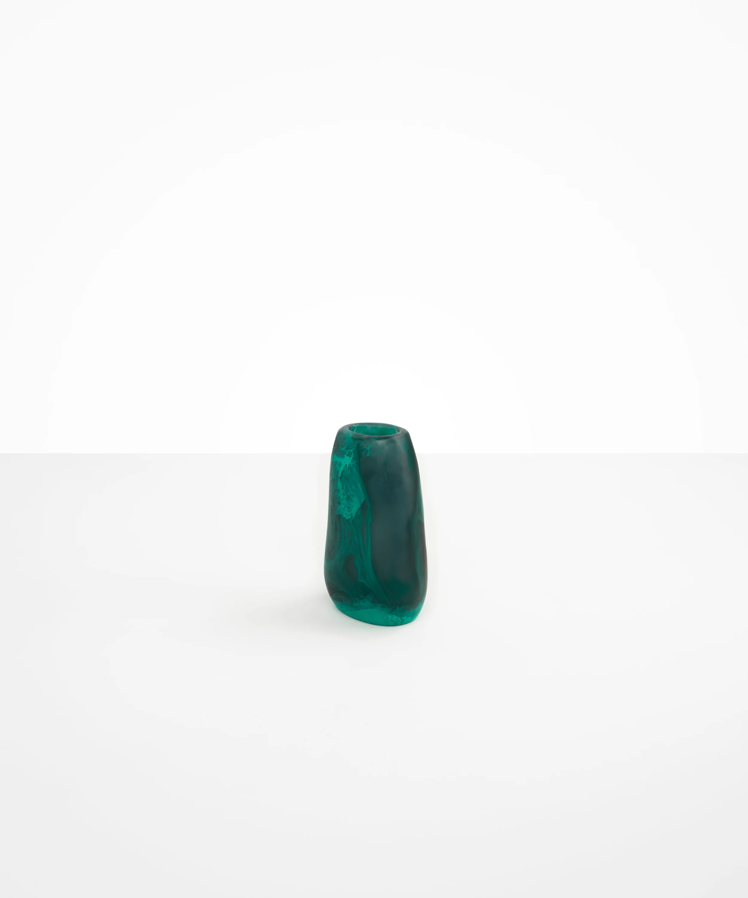 Small Pebble Vase - Image 28