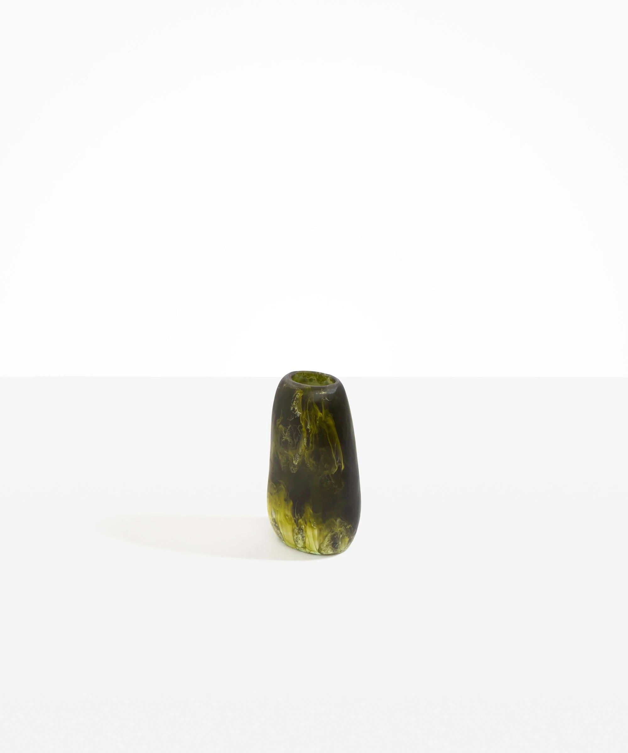 Small Pebble Vase - Image 44